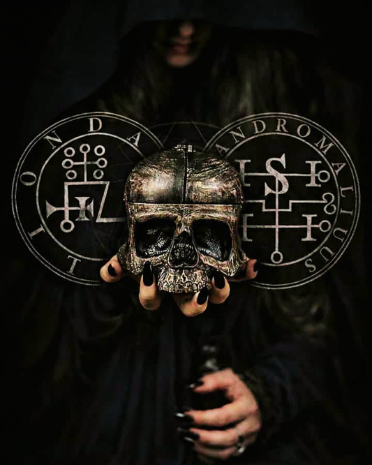 Exposure Spell – Ritual to Reveal Someone’s True Colors